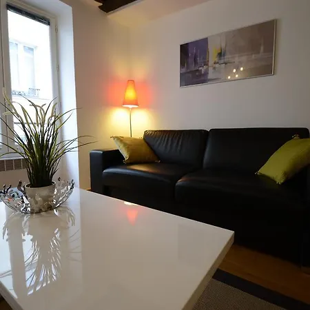Marais Charm Apartment Paris