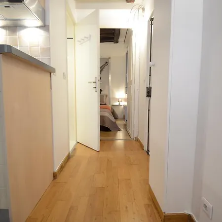 Marais Charm Apartment