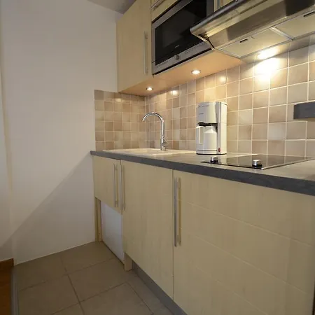 Marais Charm Apartment *